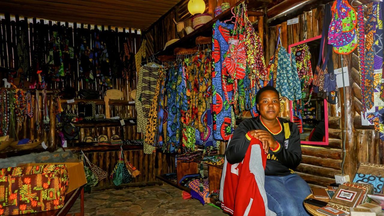 Bunyonyi Overland Resort Kabale Екстериор снимка
