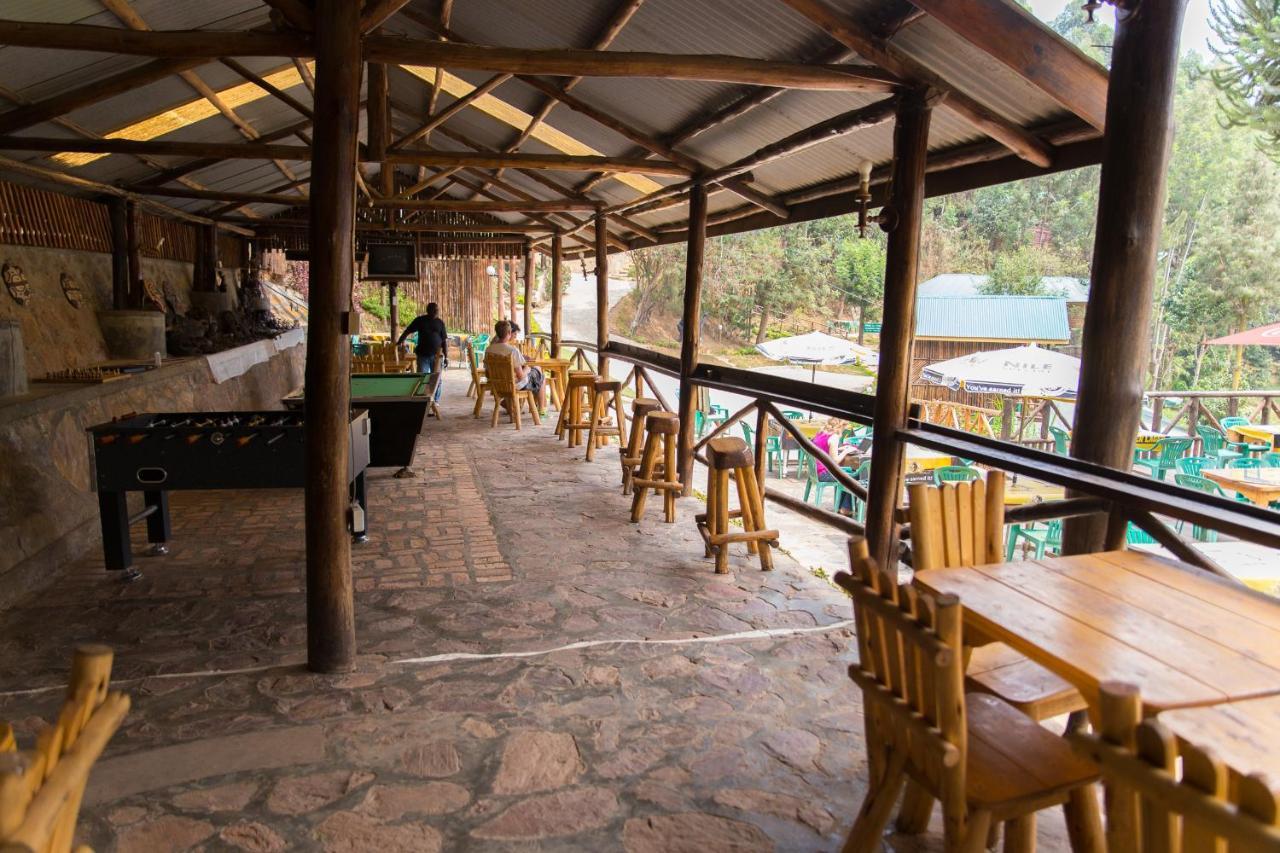 Bunyonyi Overland Resort Kabale Екстериор снимка