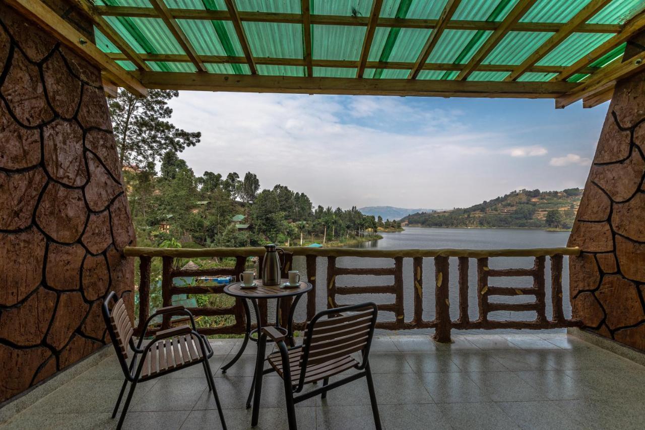 Bunyonyi Overland Resort Kabale Екстериор снимка