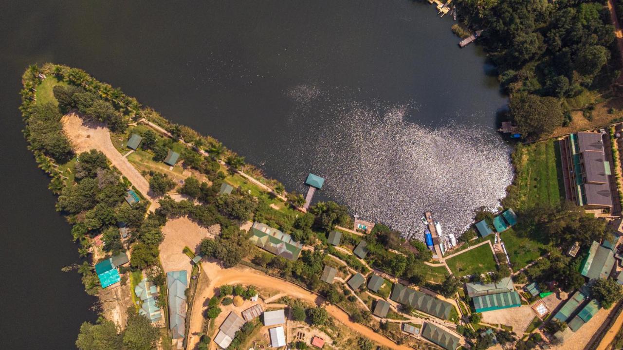 Bunyonyi Overland Resort Kabale Екстериор снимка